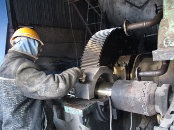 滑履磨减速机轴承室磨损在线修复