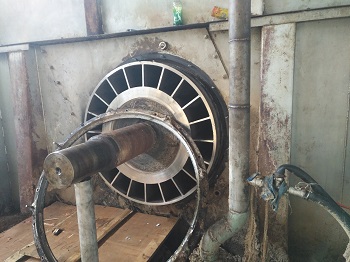 主轴盘根密封部位磨损在线修复