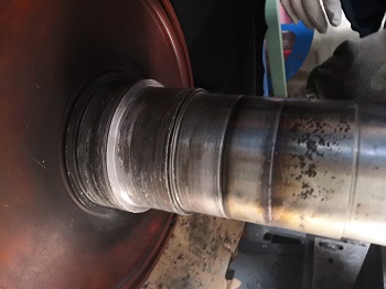 风力发电机轴滑环侧轴承位磨损修复