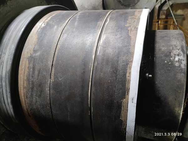 160-140辊压机轴承位磨损如