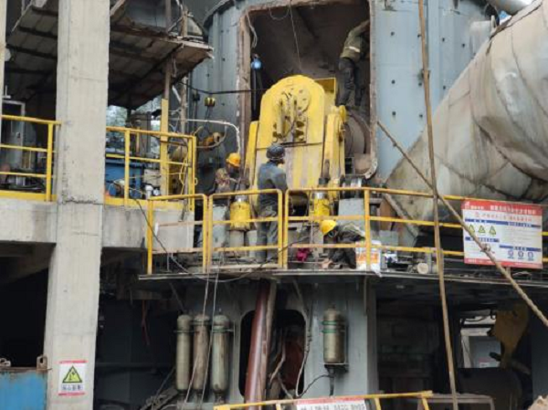 这样的立磨摇臂轴承室磨损程度，还