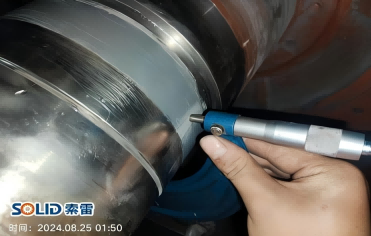 索雷工程师是如何修粉碎机轴承位磨